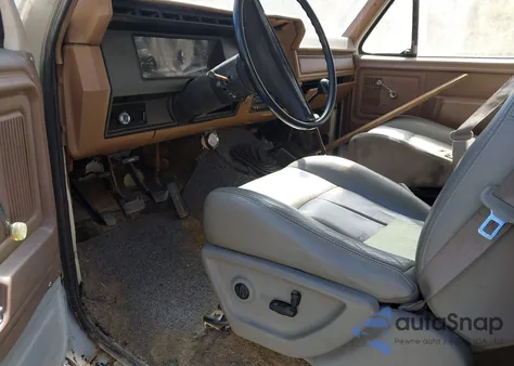 1986 Ford F350 from USA, damaged, VIN 1FDHF37H3GNA85200